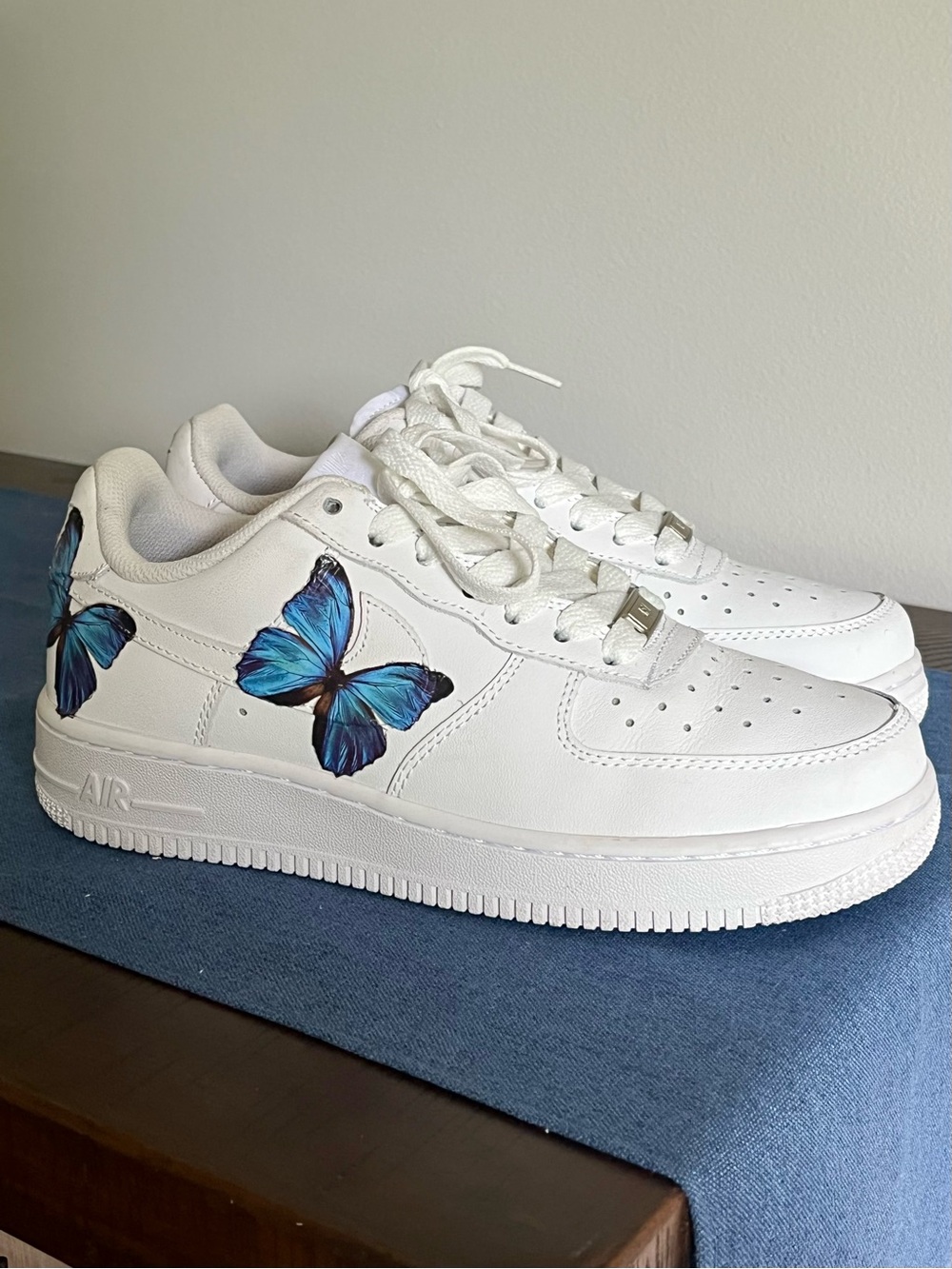 Nike Air Force 1 Low Blue Butterfly Youth Size 5.5 Women Size 7 Per Nike Chart
